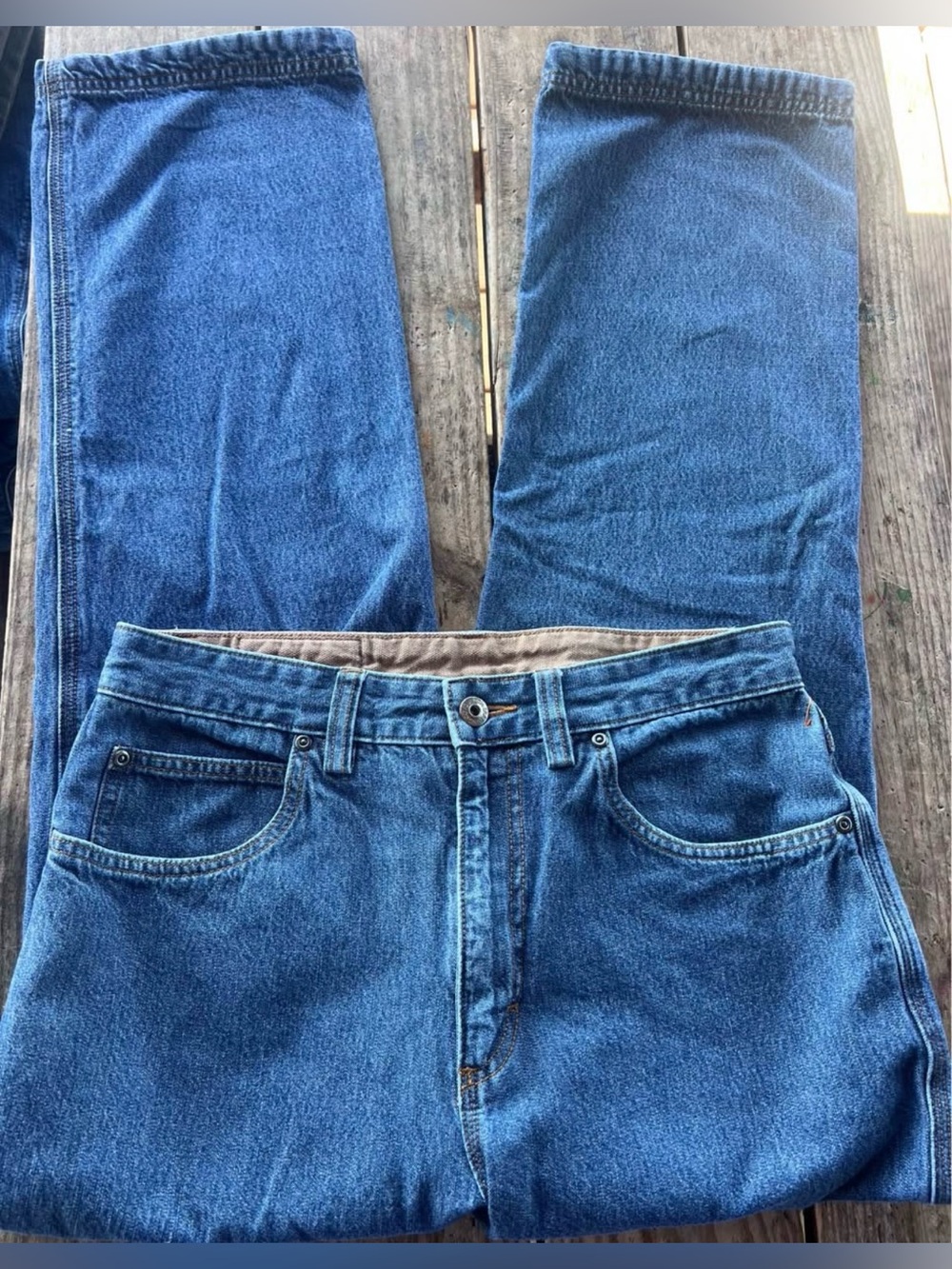 Size 32x30- Duluth Trading jeans - relaxed fit